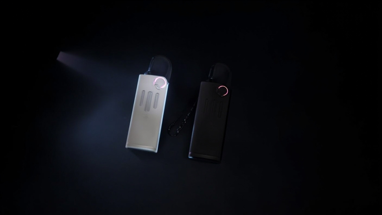 I Laughed at This Weird Flat Flashlight — Now I Can't Stop Using It
