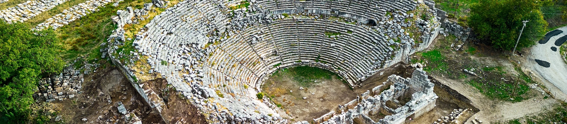 トロス古代都市: トルコで神話と歴史が出会う場所