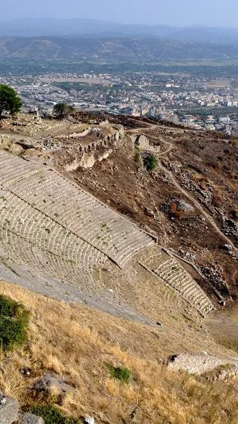 How to Self-Explore Bergama