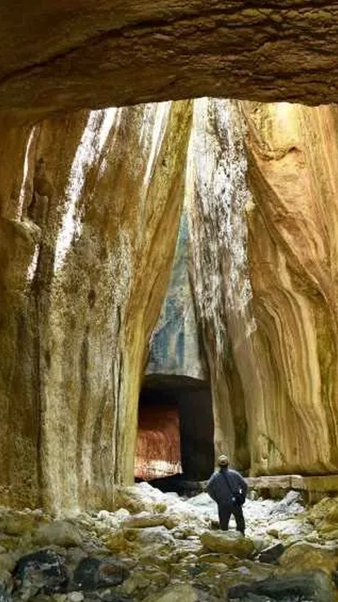 Vespasianus Titus Tunnel