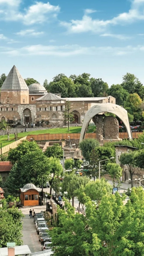 Alaeddin Mosque in Konya