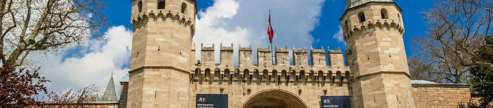 Palácio Topkapi: Desvendando os Segredos do Poder e Esplendor Otomano