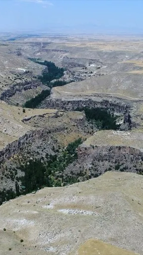 A Day at Ihlara Valley