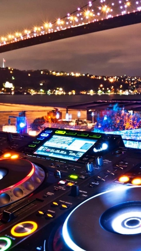 Nightlife in Istanbul