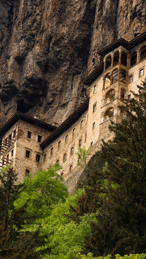 Sumela Monastery: A Cliffside Wonder in Turkey
