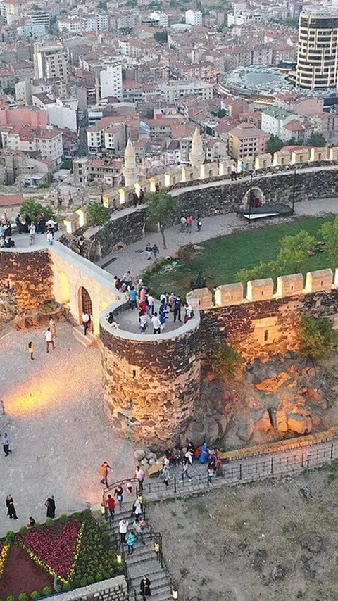 Castle of Nevsehir and Environs