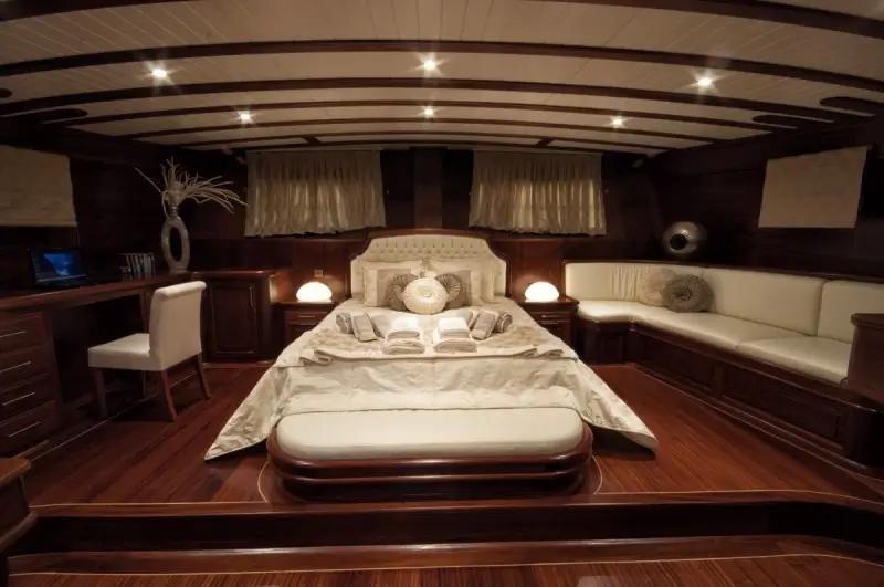 Master Cabin A