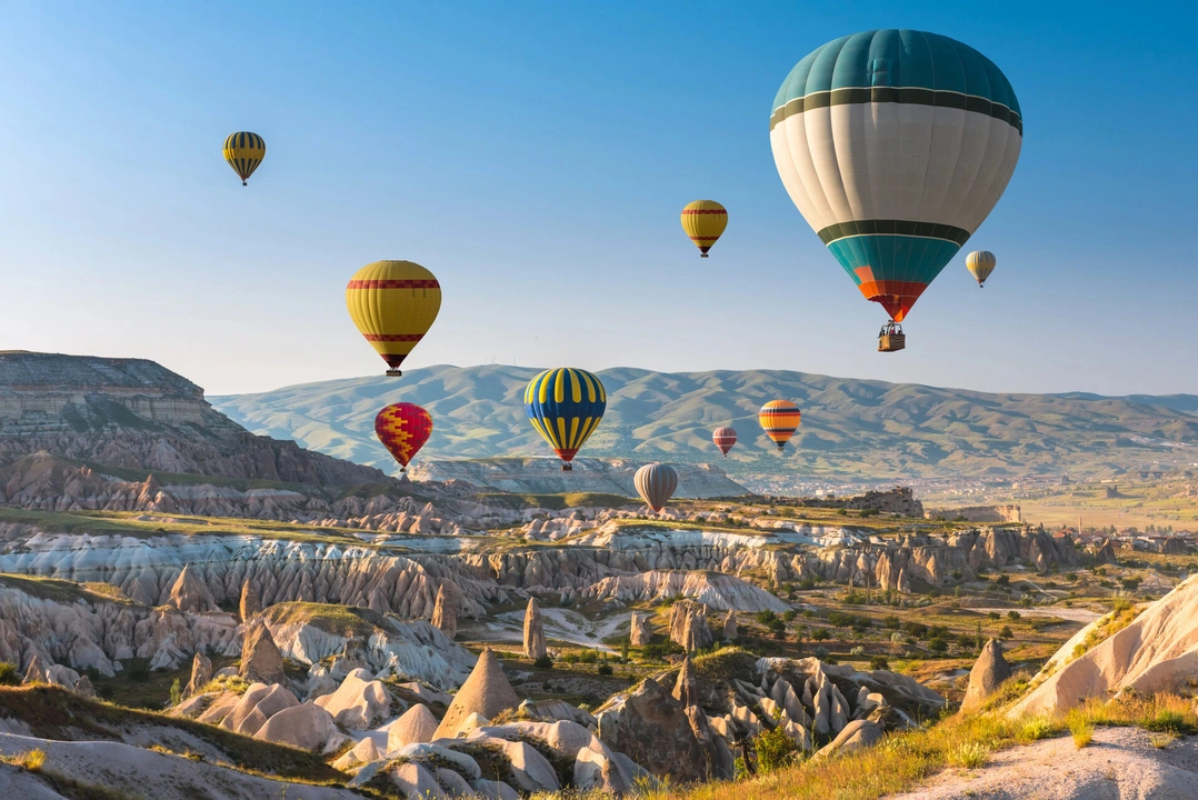 Small Voyage: جولات سياحية جماعية صغيرة مضمونة التنفيذ